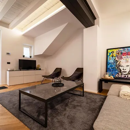 Gonia Apartment *